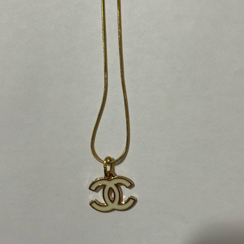 Cc Charm With Unbranded Adjustable Chain Preowned